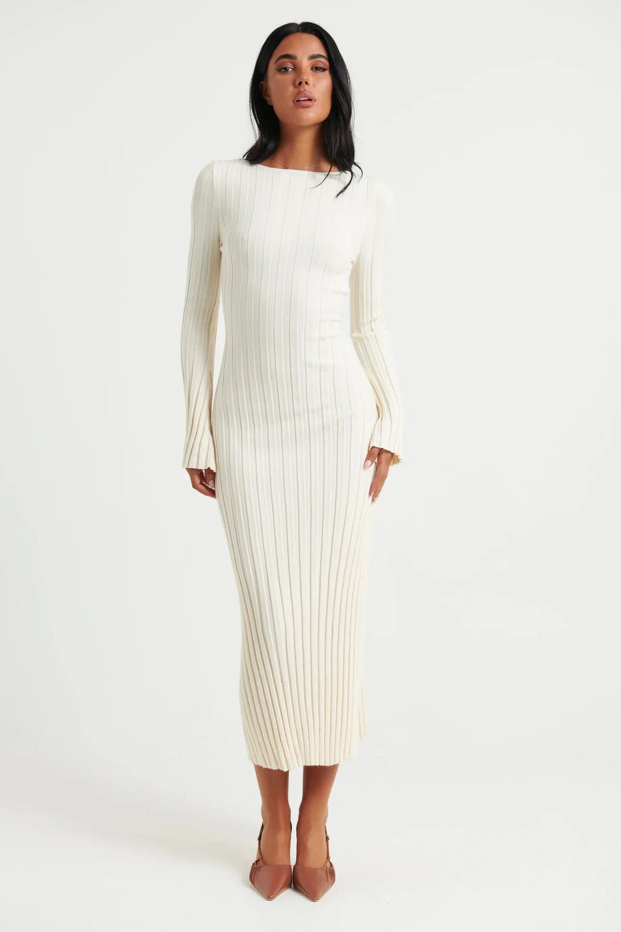 Serene Elegance Ribbed Knit Midi Dress