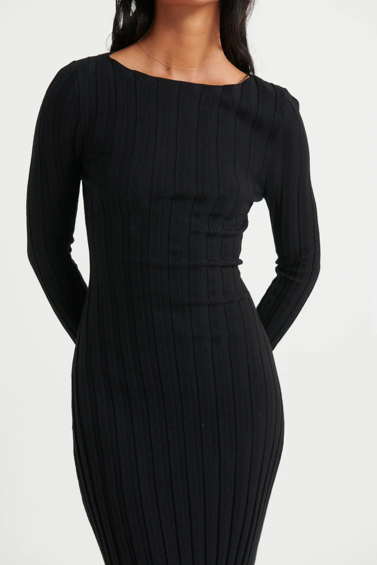 Serene Elegance Ribbed Knit Midi Dress